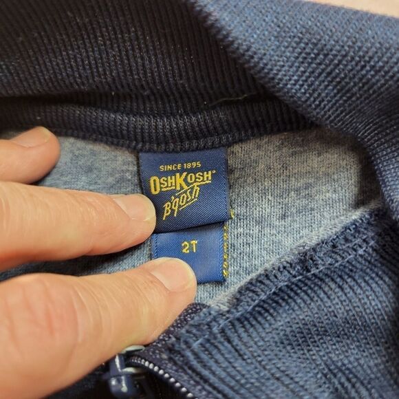 OshKosh basketball jacket 2T - Picture 3 of 3